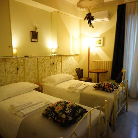 Santa Caterina Da Siena B&B Catane Extérieur photo