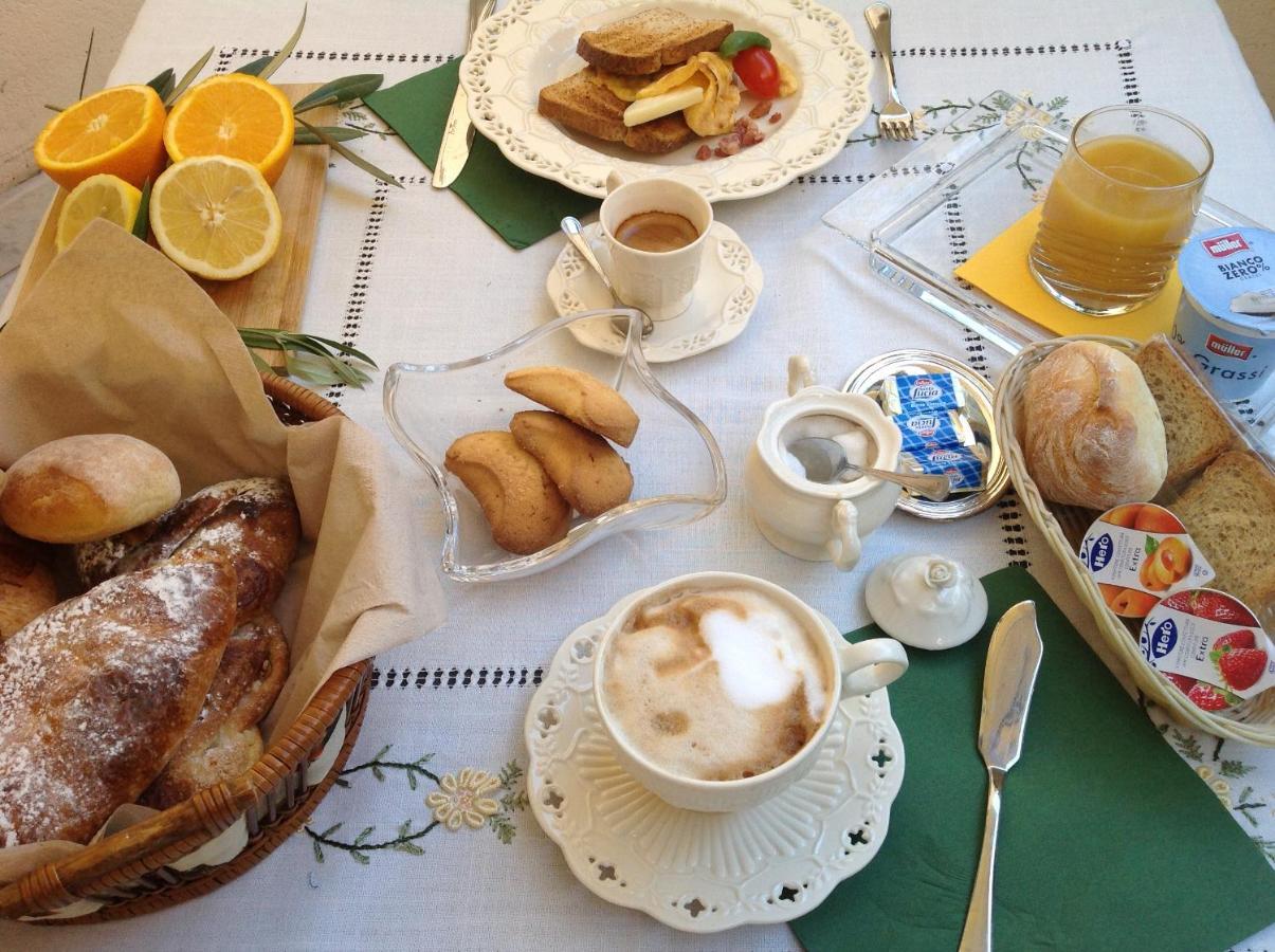 Santa Caterina Da Siena B&B Catane Extérieur photo