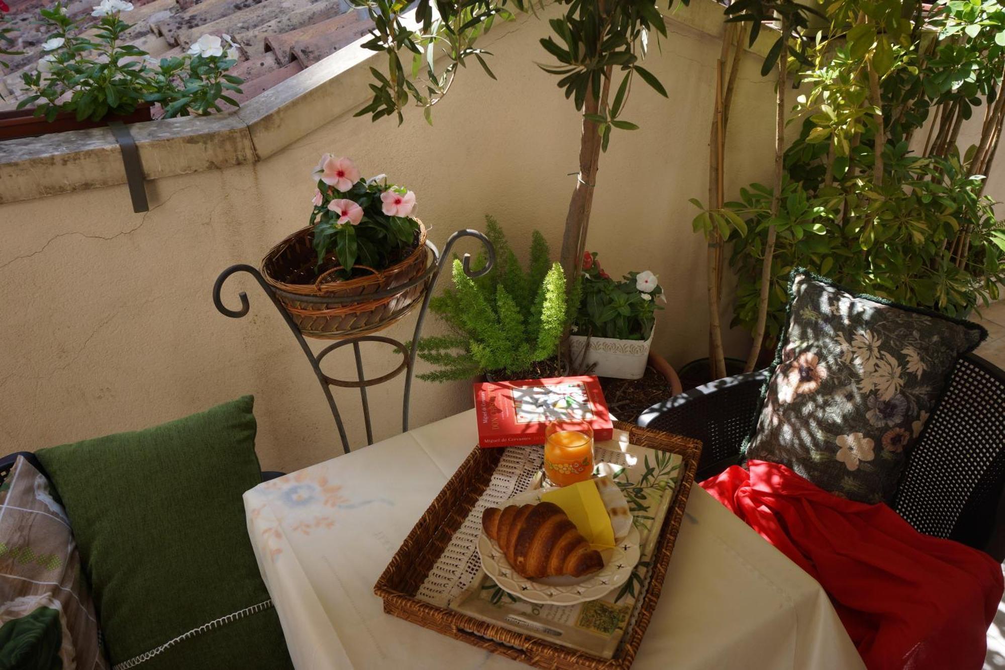Santa Caterina Da Siena B&B Catane Extérieur photo